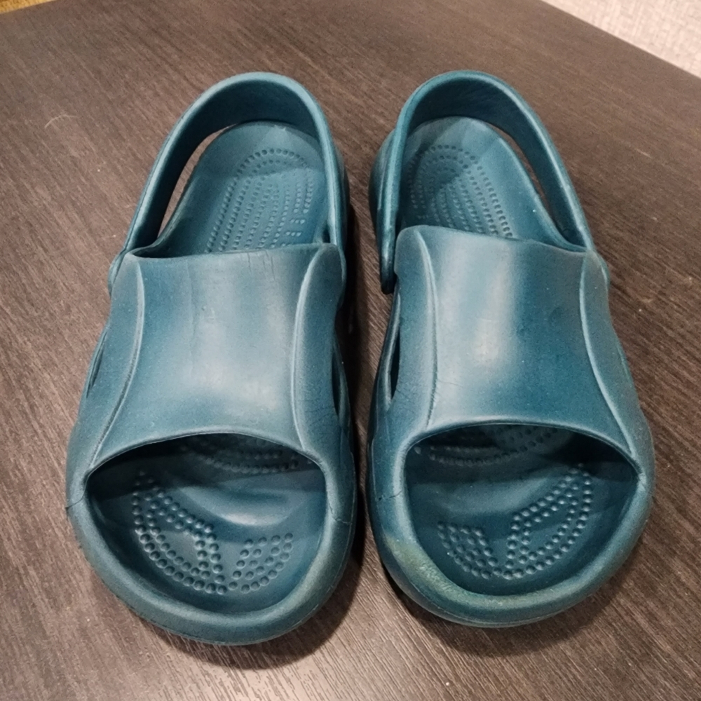 CROCS NILE SANDAL EMERALD